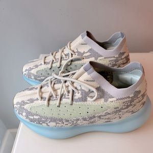 Alien Yeezy blue NEVER WORN